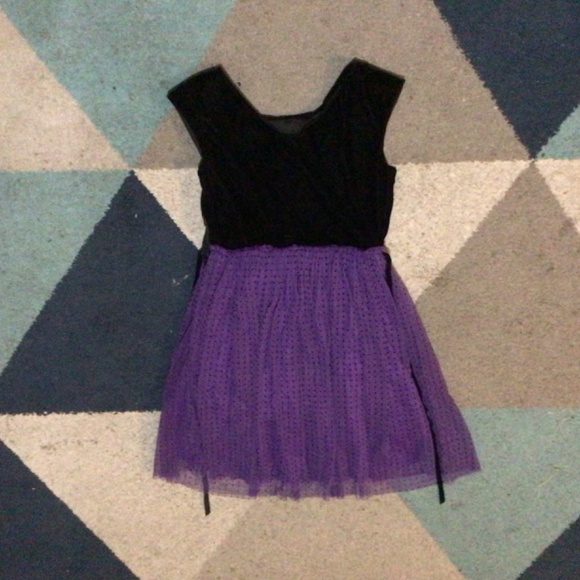 Flare Poof Dress - Picture 5 of 11